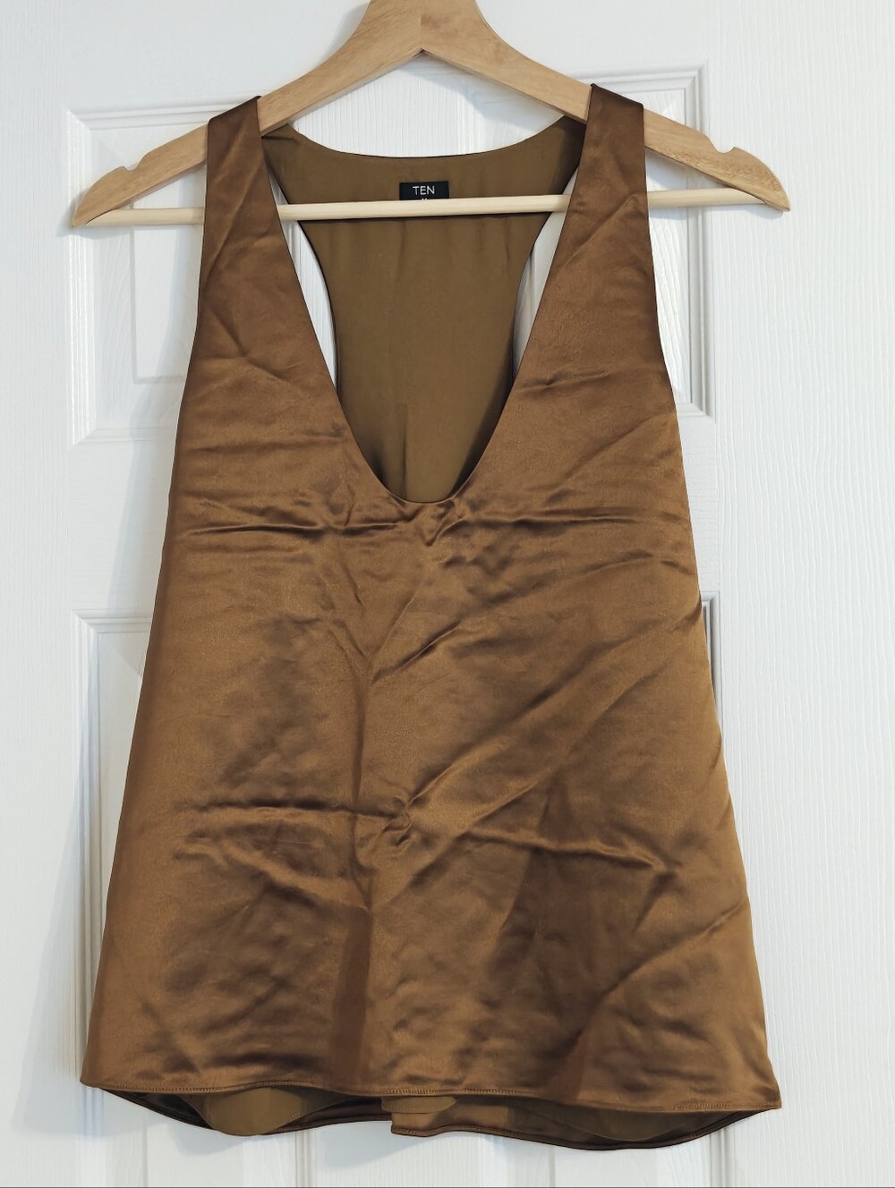 Aritzia Ten Satin Race Back Tank